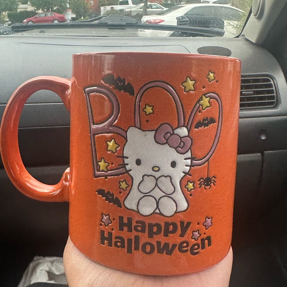 Hello Kitty Halloween Mugs